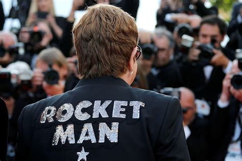 Russia Cuts Gay Scenes From Elton John Biopic ‘rocketman’ Abs Cbn News