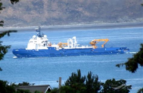 nanuq offshore tugsupply ship details  current position imo  vesselfinder