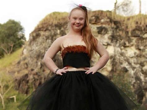 madeline stuart model with down s syndrome will walk at
