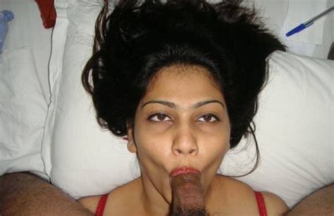 Office Girl Doing A Nice Indian Blowjob Hindisexstories
