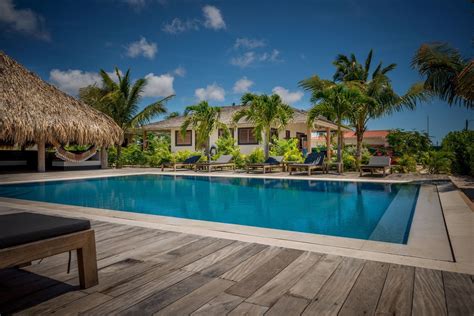 hotels  bonaire  caribbean