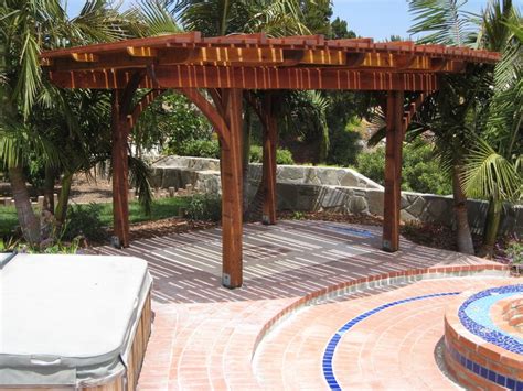 curved patio cover