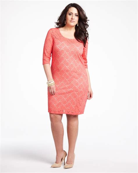 Plus Size Lace Dress Picture Collection