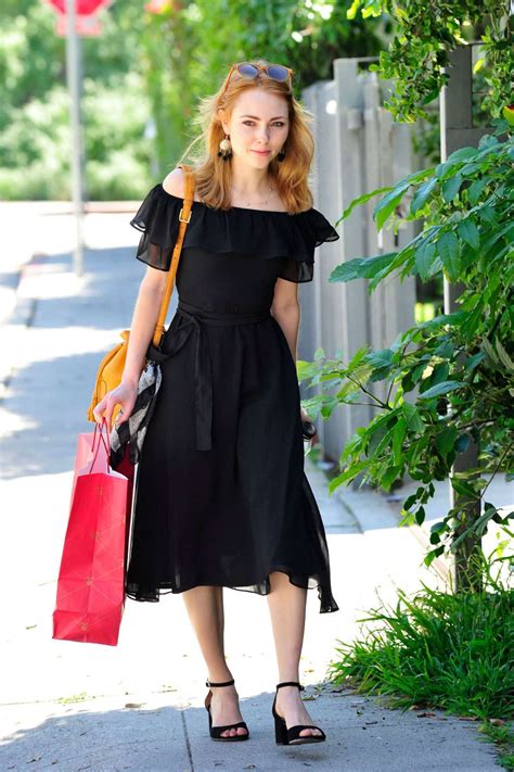 Annasophia Robb In Black Dress Out Shopping 06 Gotceleb