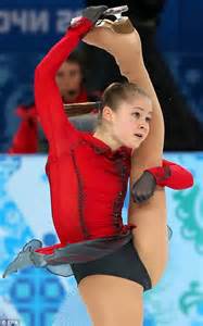 us figure skaters polina edmunds and gracie gold both fall at sochi daily mail online