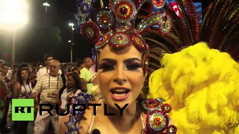 Brazil Gorgeous Dancers Light Up The Night At Rio