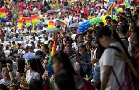 thousands march for equality in manila s gay pride parade