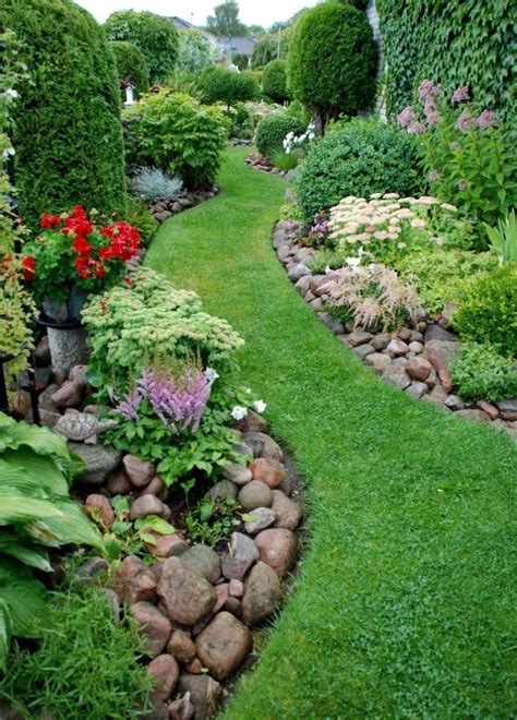 amazing side yard landscaping ideas  beautify  garden landscaping  rocks