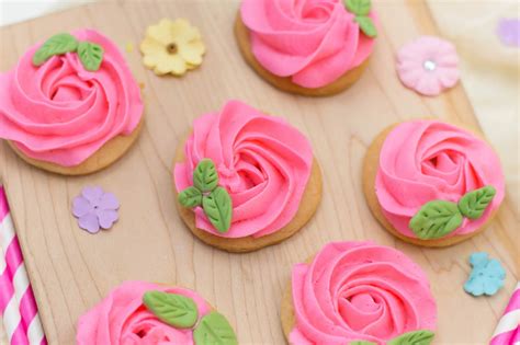 pretty pink  sweet flower sugar cookies recipe
