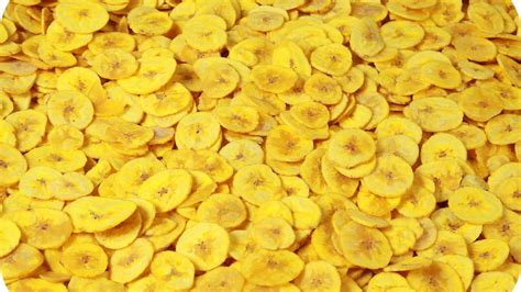 membuat keripik pisang berwarna kuning  enak  renyah