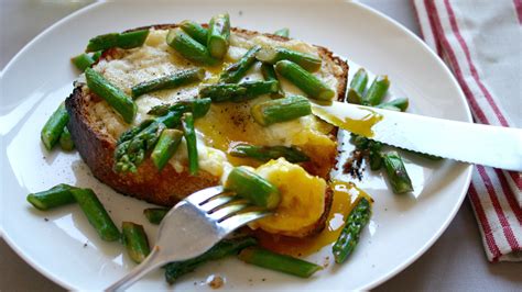 asparagus  breakfast recipes  toast frittata  savory