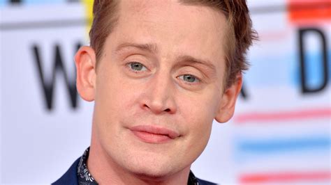 The Tragic Real Life Story Of Macaulay Culkin Celeb 99