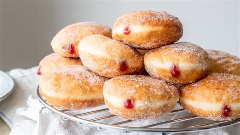 easy jelly filled donut recipe
