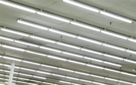 fluorescent lights   working   changed  bulbs barr electric company
