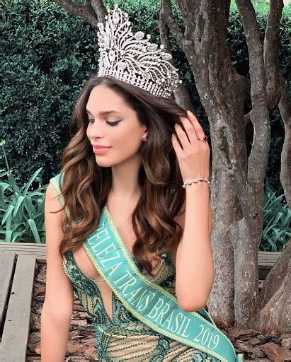 Ariella Moura Brazilian Transgender Woman Wins Beauty Pageant Tg Beauty