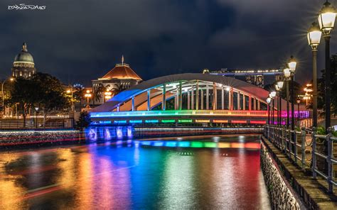 the elgin bridge 爱琴桥） elgin bridge spans the singapore