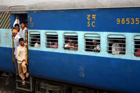 passenger train  india  photo  freeimages