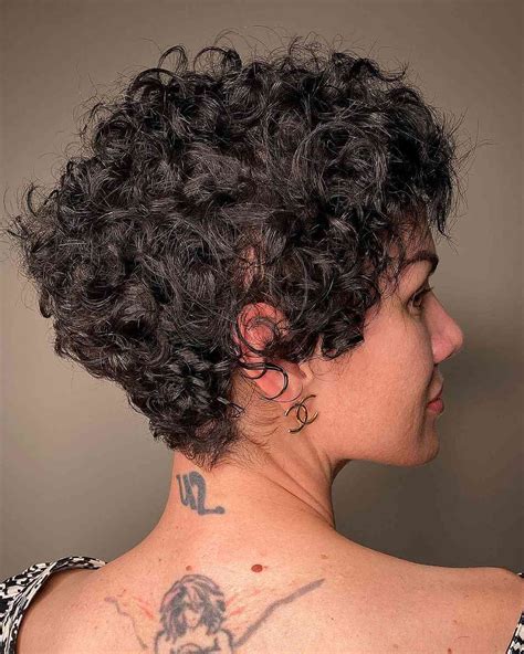 28 cute curly pixie cut ideas for girls with curly hair