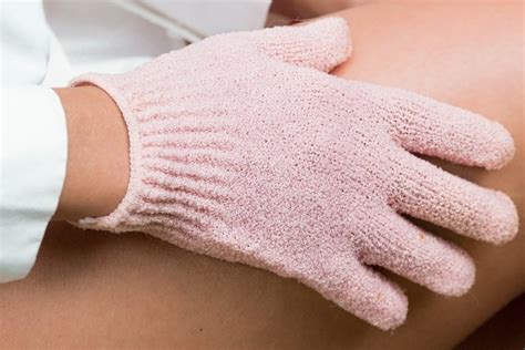 exfoliating gloves       health
