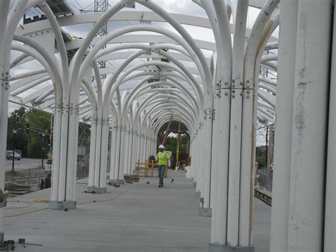 curving structural steel  train stations  chicago curve
