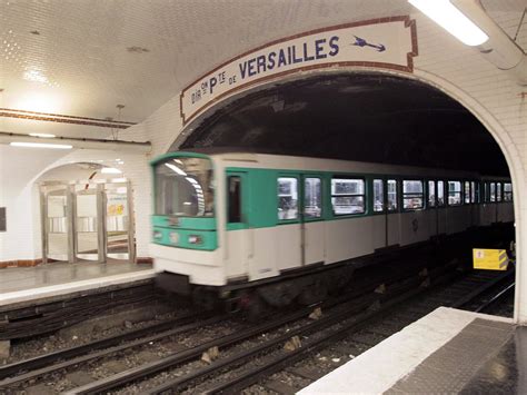 More Than 220 000 Women Sexually Harassed On French Public Transport