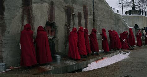 The Handmaids Tale Finally Hints At What Caused Infertility