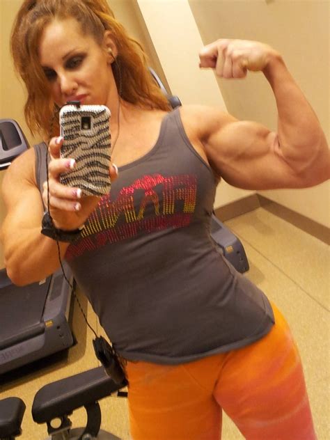 such a beautiful muscle goddess lindsay mulinazzi strong girl abs