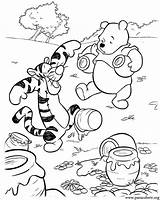 Pooh Coloring Winnie Tigger Honey Bear Bezoeken Coloringhome sketch template