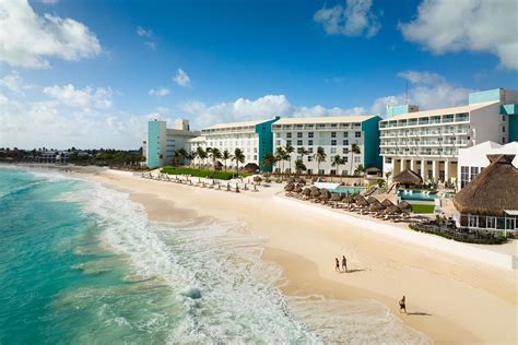 closest hotels  cyan cancun hotel spa