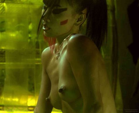 bai ling goes fully nude