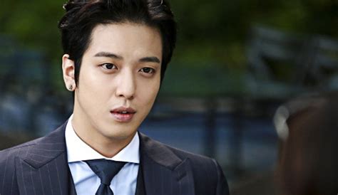 “future Choice” Jung Yonghwa Will Burn Up The Screen With