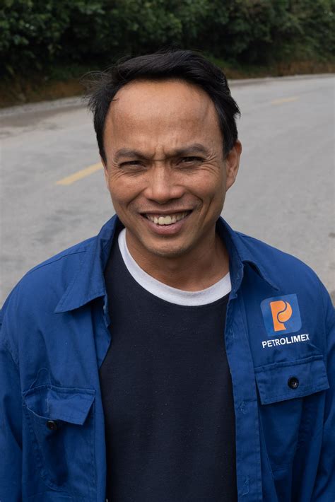 vietnamese man portrait fabian kappeler