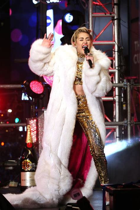 The Wild Wardrobe Of Miley Cyrus Elle Australia