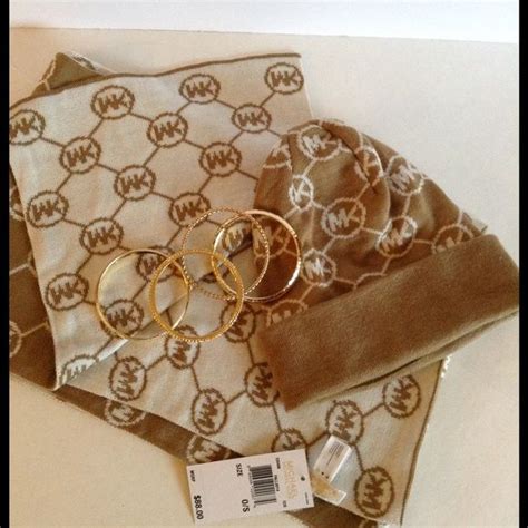 Michael Kors Hat Scarf Set So Soft 2pc Scarf And Hat Set Tan And