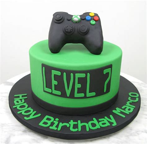 happy birthday video game cake gameita