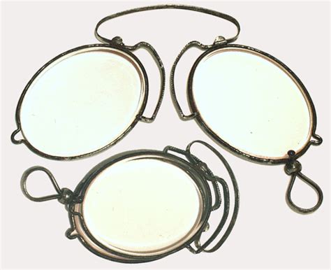 18th Century Molded Iron Folding Pince Nez Spectacles