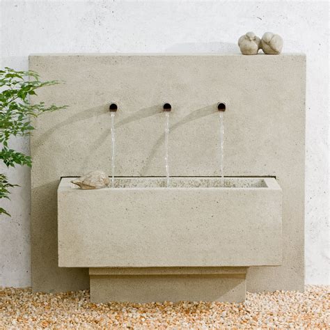 outdoor wall water fountain