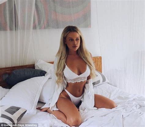 Skye Wheatley Flaunts Her Curves On Instagram Daily Mail Online