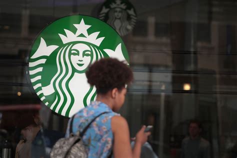 how starbucks can fix its racism problem according to consultants eater