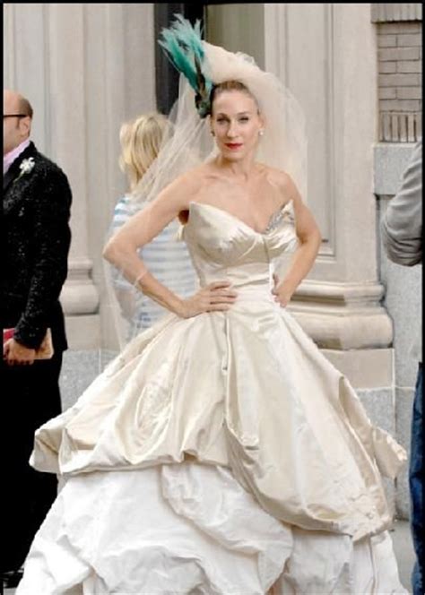 miss carrie bradshaw doesn t disappoint with this dramatic vivienne westwood gown couple goals