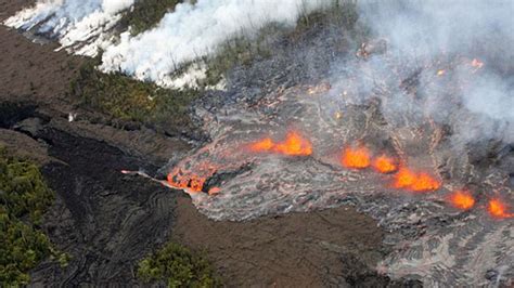 napau pu`u o`o rift eruption on kilauea now over 2 km long big think