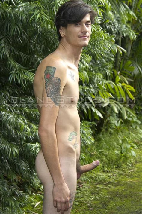 Tattooed Emo Niko Strips Off Naked Showing His Full Bush