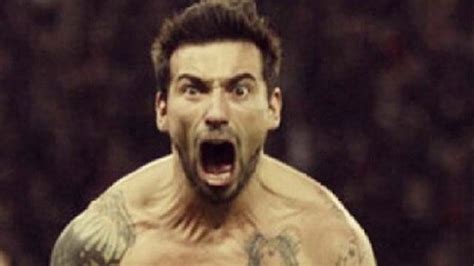 Ezequiel Lavezzi Shirtless The Pictures You Need To See