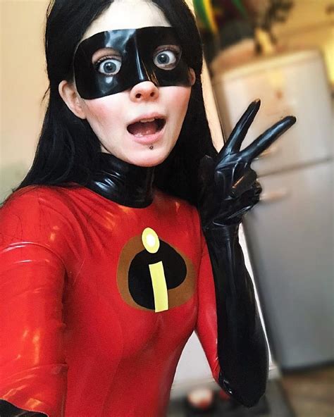 Violet Cosplay By Alexandra Gaier Cosplay Violet Theincredibles