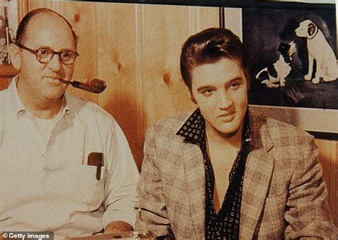 tom hanks in negotiations to play elvis presley s lifelong manager in biopic on the king