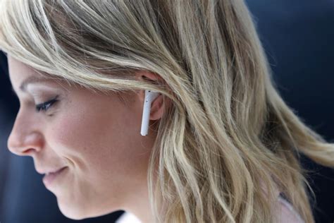 doctor warns  infection dangers   repeated wireless headphone  cbs  york