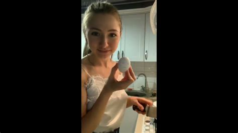 Beauty Russian Girl In Kitchen Periscope Live Stream Youtube