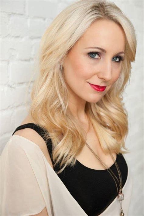 comedian nikki glaser sees her star on the rise georgia