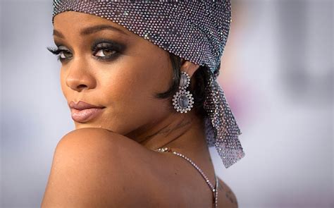 nude photos of singer rihanna leaked on internet telegraph