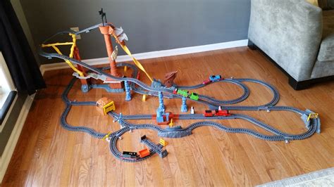 cyclone edition  track layouts  thomas  train trackmaster sets
